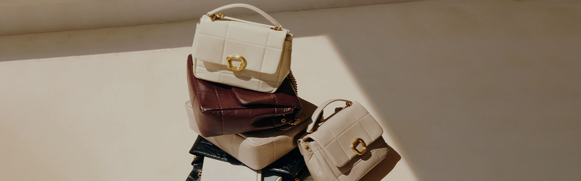 Reliable supplier of second-hand wallets- Directly supplied from Chinese factories